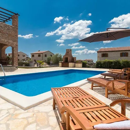 Dinamik In Paradise Istria Vila