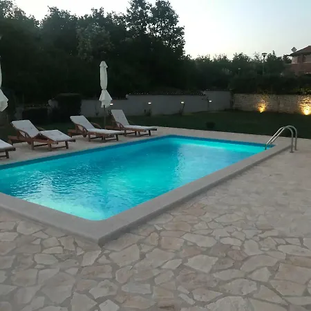 Dinamik In Paradise Istria Vila