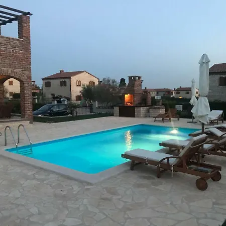 Dinamik In Paradise Istria